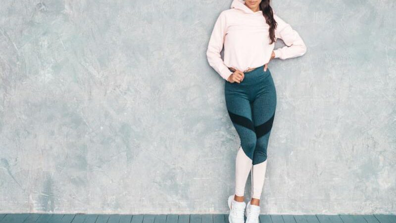 Komplety z legginsami
